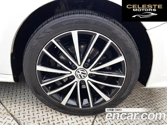 VOLKSWAGEN 2.0 TDI 2015 — photo 20 sur 26