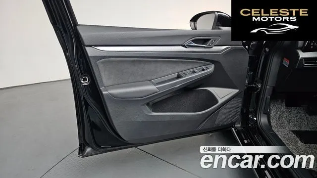 VOLKSWAGEN 82.0 TDI 2025 — photo 13 sur 32