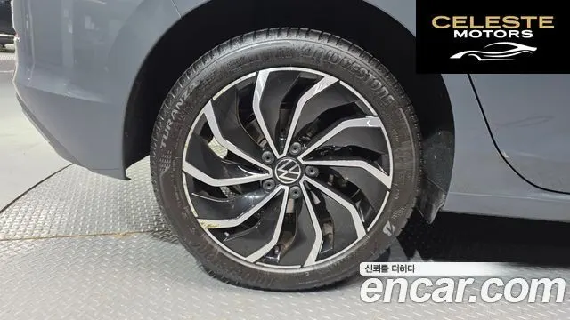VOLKSWAGEN 82.0 TDI 2022 — photo 5 sur 37