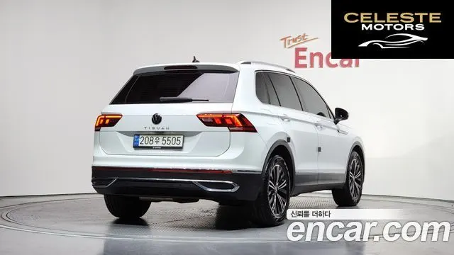 VOLKSWAGEN 22.0 TDI Premium 2021 — photo 2 sur 34