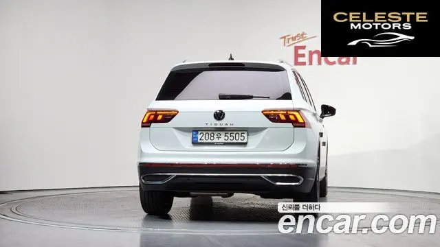 VOLKSWAGEN 22.0 TDI Premium 2021 — photo 4 sur 34