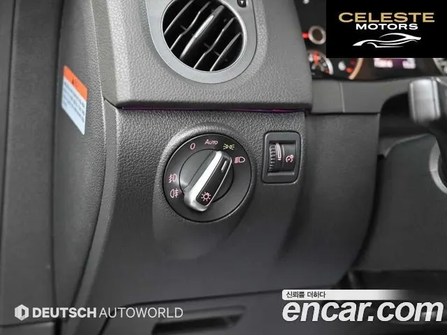 VOLKSWAGEN 2.0 TDI Premium 2016 — photo 17 sur 26