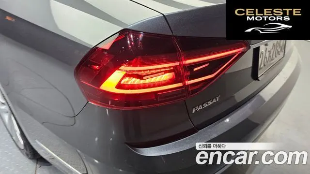 VOLKSWAGEN 2.0 TSI 2018 — photo 9 sur 30