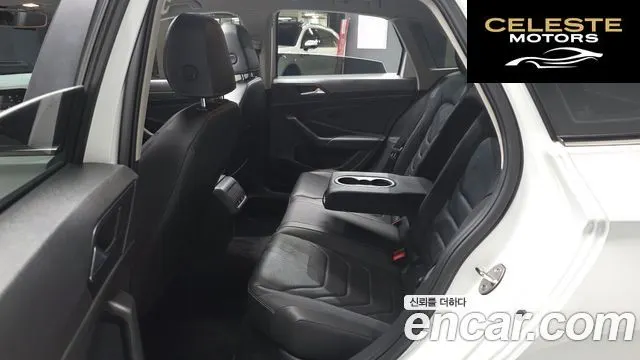 VOLKSWAGEN 71.4 TSI 2020 — photo 17 sur 31