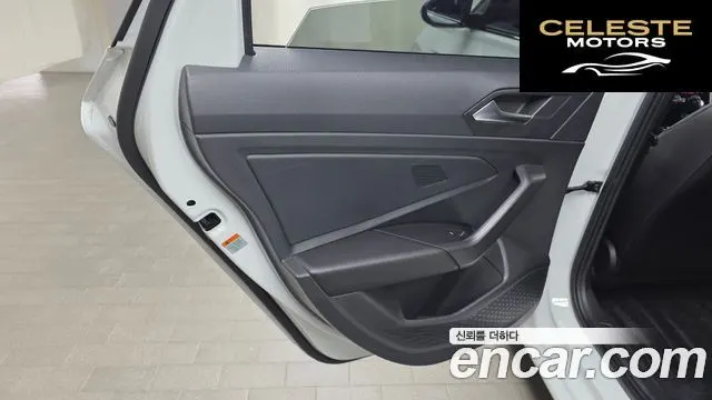 VOLKSWAGEN 71.4 TSI 2021 — photo 15 sur 31
