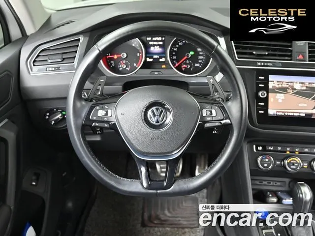 VOLKSWAGEN 22.0 TDI 2020 — photo 13 sur 26