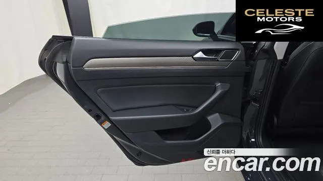 VOLKSWAGEN 2.0 TDI 2019 — photo 15 sur 35