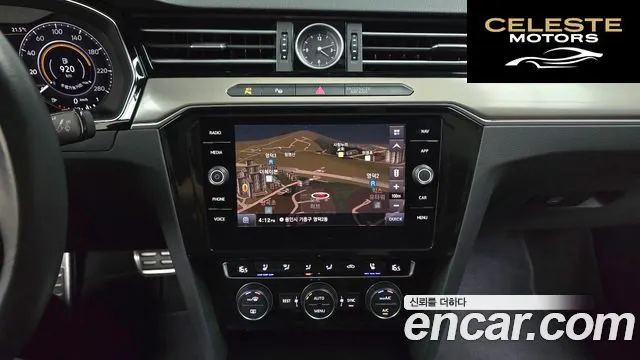 VOLKSWAGEN 2.0 TDI 2019 — photo 19 sur 35
