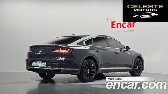 VOLKSWAGEN 2.0 TDI 2019 — photo 2 sur 35