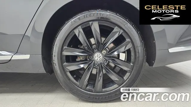 VOLKSWAGEN 2.0 TDI 2019 — photo 7 sur 35