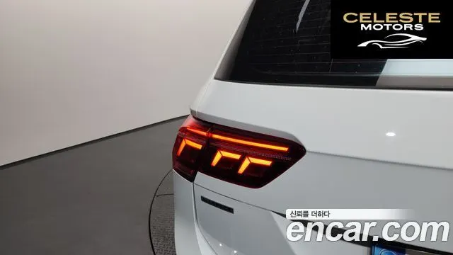 VOLKSWAGEN 2.0 TSI 2022 — photo 9 sur 42
