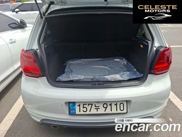 VOLKSWAGEN 1.4 TDI R-Line Premium 2016 — photo 11 sur 18