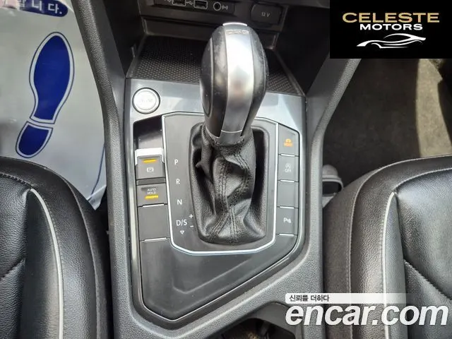 VOLKSWAGEN 22.0 TDI Premium 2018 — photo 6 sur 20