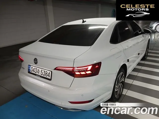 VOLKSWAGEN 71.4 TSI 2021 — photo 2 sur 26