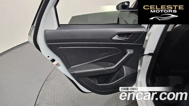 VOLKSWAGEN 71.4 TSI 2021 — photo 14 sur 37