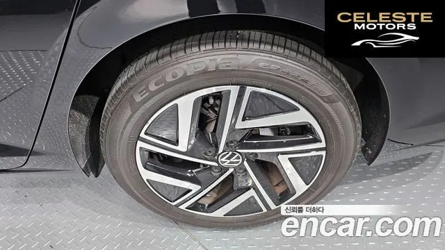 VOLKSWAGEN 71.5 TSI 2024 — photo 7 sur 32
