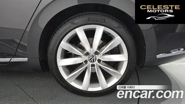 VOLKSWAGEN 2.0 TDI 2023 — photo 7 sur 40