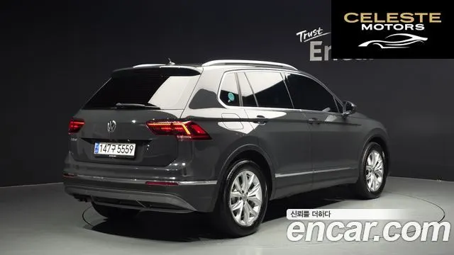 VOLKSWAGEN 22.0 TDI Premium 2020 — photo 2 sur 32