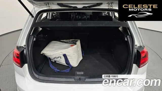 VOLKSWAGEN 72.0 TDI 2015 — photo 17 sur 20