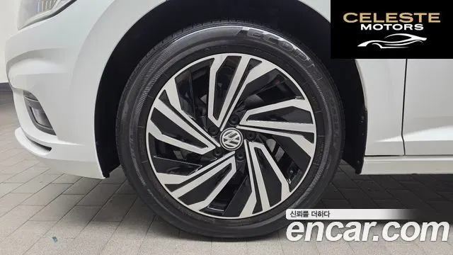 VOLKSWAGEN 71.4 TSI 2021 — photo 5 sur 31
