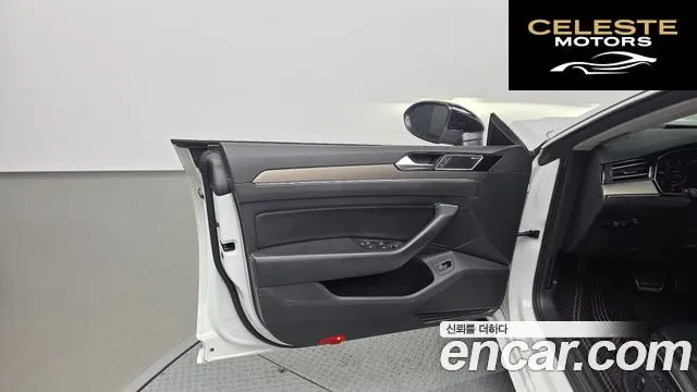 VOLKSWAGEN 2.0 TDI 2019 — photo 14 sur 40