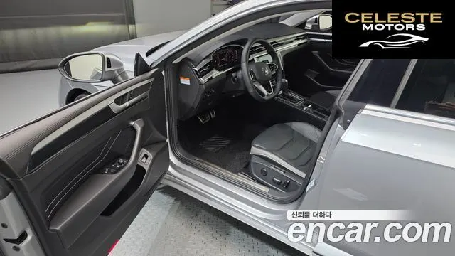 VOLKSWAGEN 2.0 TDI 2023 — photo 10 sur 20