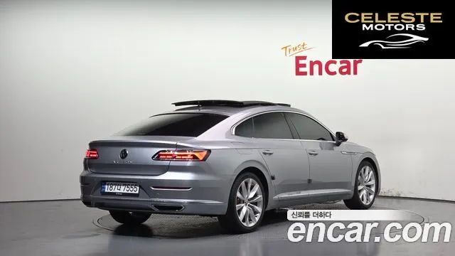 VOLKSWAGEN 2.0 TDI 2023 — photo 2 sur 20