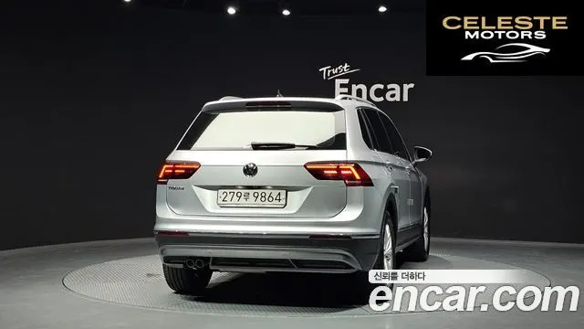 VOLKSWAGEN 22.0 TDI Premium 2020 — photo 4 sur 20