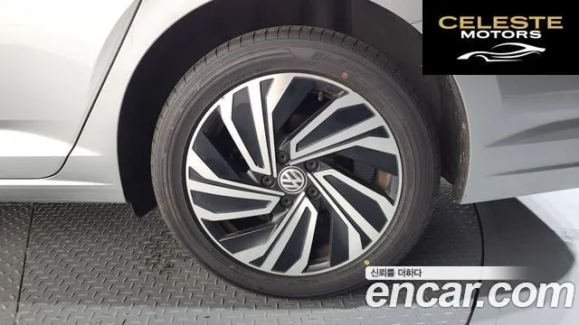 VOLKSWAGEN 71.4 TSI 2021 — photo 6 sur 40