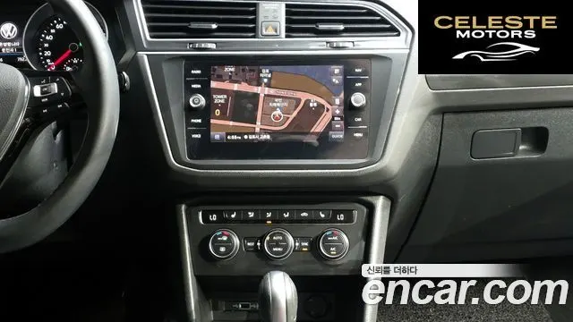 VOLKSWAGEN 22.0 TDI Premium 2020 — photo 19 sur 32