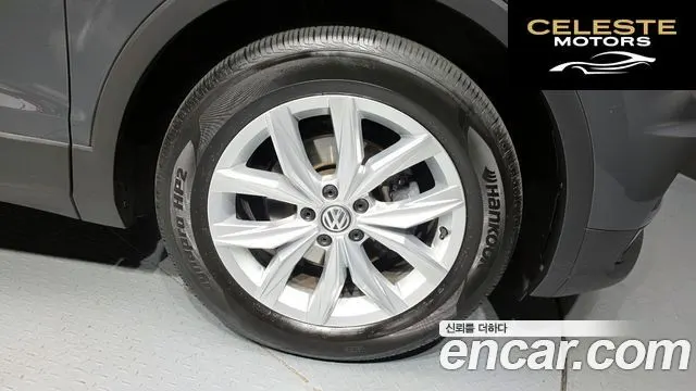 VOLKSWAGEN 22.0 TDI Premium 2020 — photo 7 sur 32
