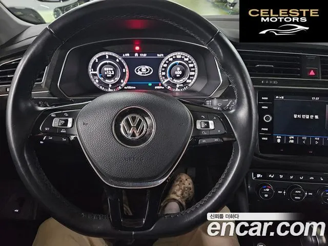 VOLKSWAGEN 22.0 TDI 4 2018 — photo 11 sur 23