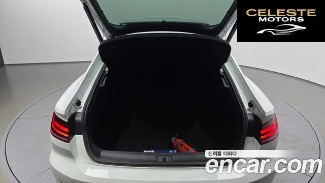 VOLKSWAGEN 2.0 TDI 2019 — photo 27 sur 40