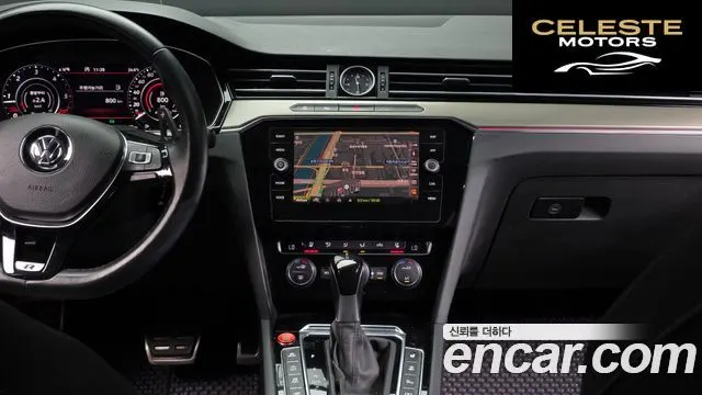 VOLKSWAGEN 2.0 TDI 2019 — photo 12 sur 20