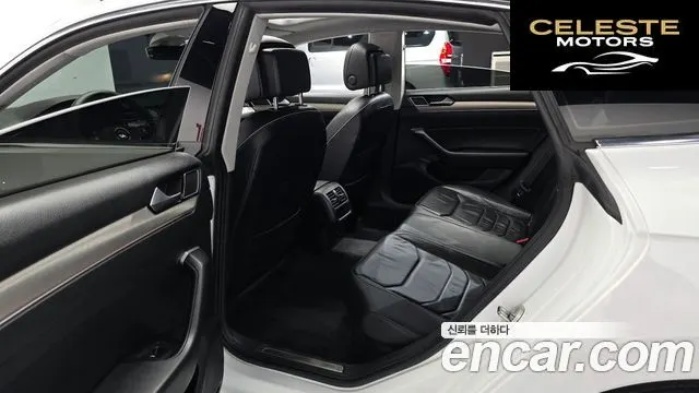 VOLKSWAGEN 2.0 TDI Premium 2019 — photo 12 sur 20