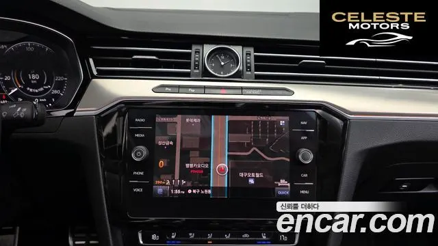 VOLKSWAGEN 2.0 TDI Premium 2019 — photo 15 sur 20