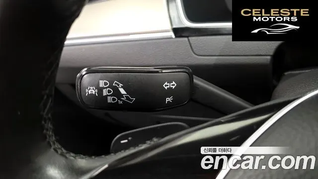 VOLKSWAGEN 2.0 TDI 2018 — photo 32 sur 39