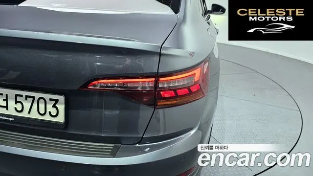 VOLKSWAGEN 71.4 TSI 2021 — photo 9 sur 40