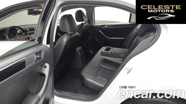 VOLKSWAGEN 2.0 TDI Premium 2016 — photo 11 sur 20