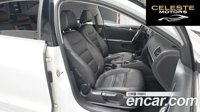 VOLKSWAGEN 2.0 TDI Premium 2016 — photo 12 sur 20