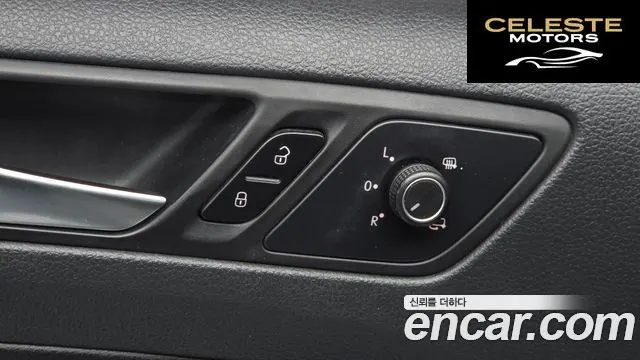 VOLKSWAGEN 2.0 TDI Premium 2016 — photo 14 sur 20