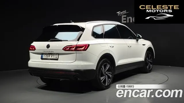VOLKSWAGEN 33.0 TDI Premium 2022 — photo 2 sur 20