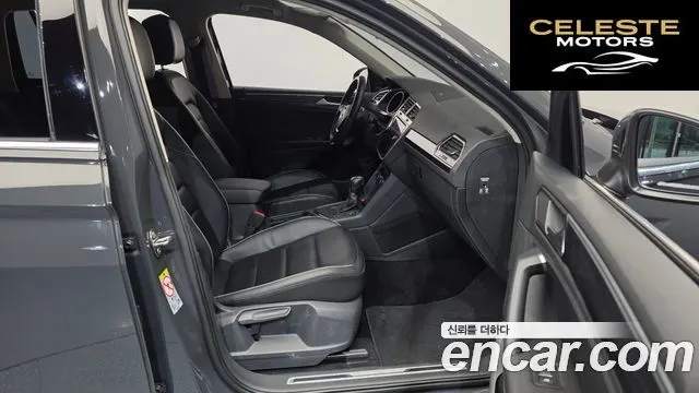 VOLKSWAGEN 22.0 TDI Premium 2018 — photo 17 sur 33