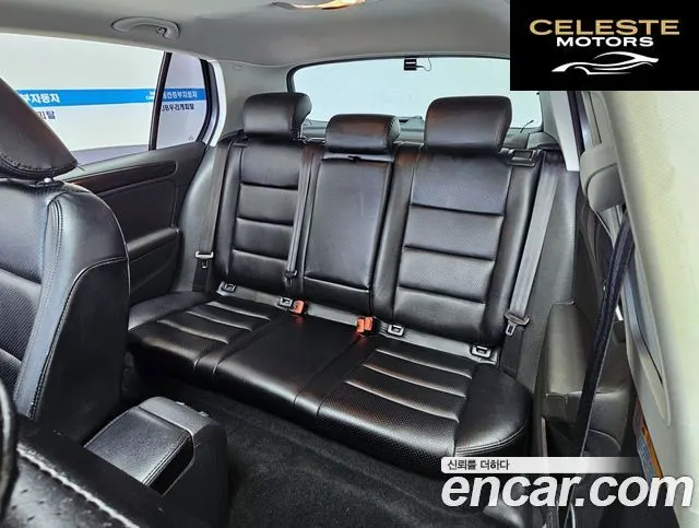 VOLKSWAGEN 61.4 TSI 2012 — photo 11 sur 26