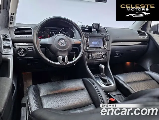 VOLKSWAGEN 61.4 TSI 2012 — photo 12 sur 26