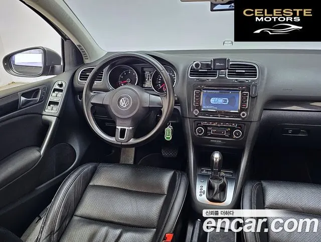 VOLKSWAGEN 61.4 TSI 2012 — photo 13 sur 26
