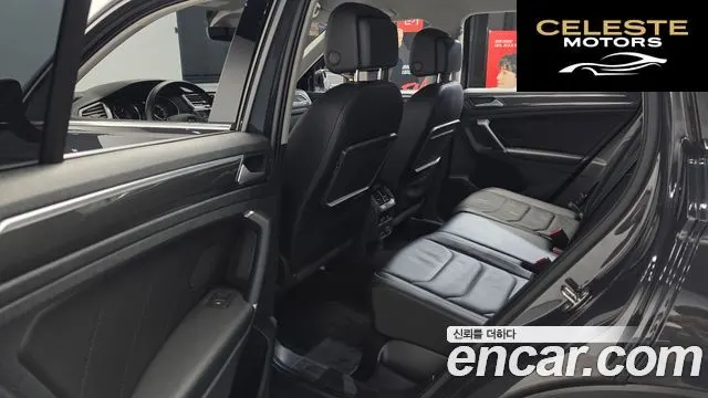 VOLKSWAGEN 22.0 TDI Premium 2018 — photo 16 sur 33
