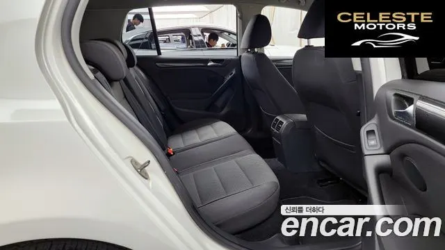 VOLKSWAGEN 61.4 TSI 2012 — photo 12 sur 20