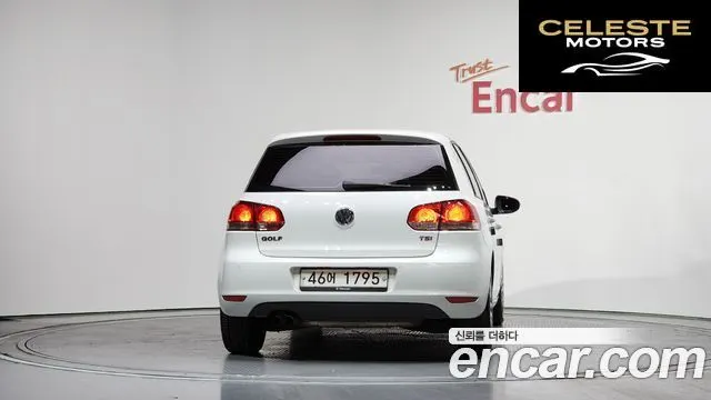 VOLKSWAGEN 61.4 TSI 2012 — photo 4 sur 20