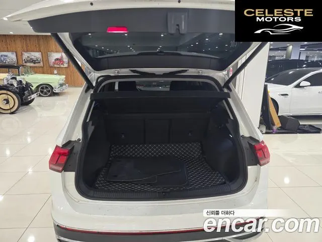 VOLKSWAGEN 22.0 TDI Premium 2022 — photo 4 sur 19